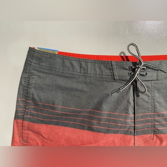 NEW SIZE 38 Men's Goodfellow & Co Boardshorts Cotton Polyester Black & Red - Picture 4 of 9